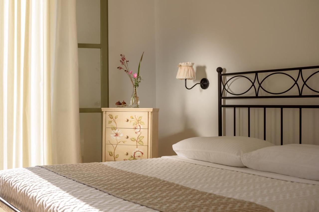 Mirabeli Apartments & Suites Pollonia Buitenkant foto